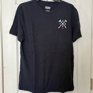 Levi's Navy Graphic Tee